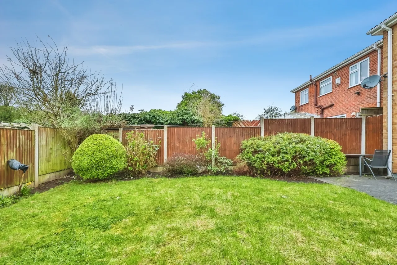 Minster Close, Hucknall, Nottingham, Nottinghamshire, NG15, photo 17