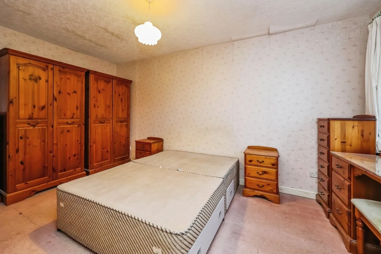 Minster Close, Hucknall, Nottingham, Nottinghamshire, NG15, photo 10