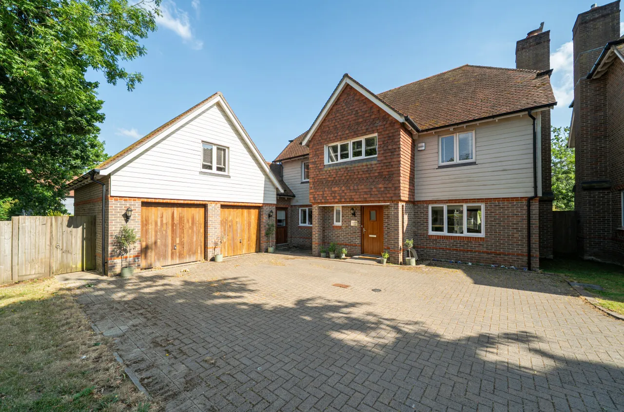 Boyneswood Road, Medstead, GU34, photo 16