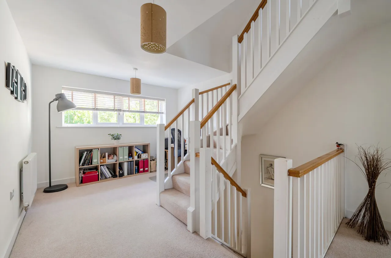 Boyneswood Road, Medstead, GU34, photo 15