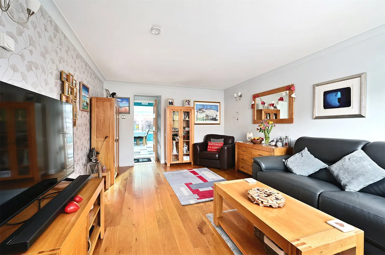 Twisell Thorne, Church Crookham, Fleet, Hampshire, GU52 0YT, photo 5