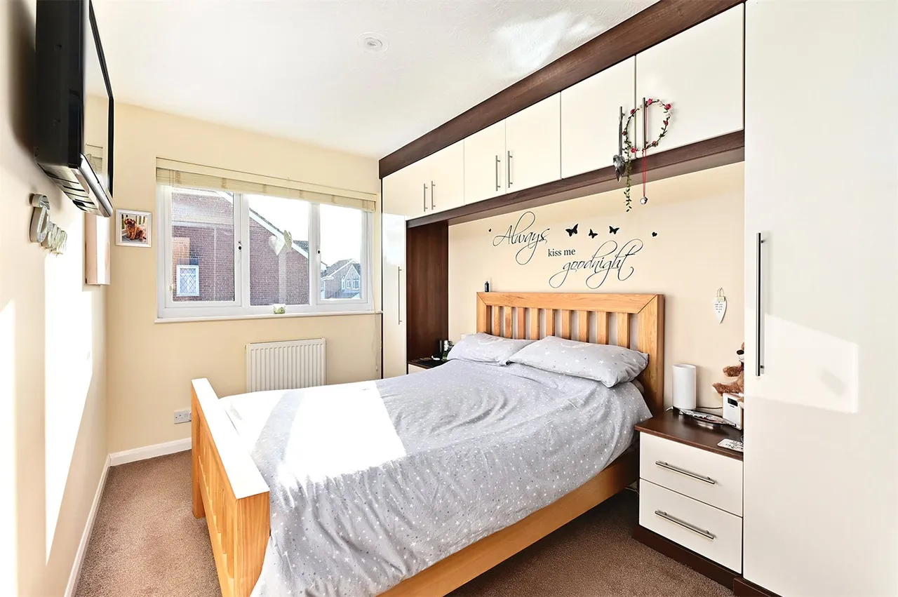 Twisell Thorne, Church Crookham, Fleet, Hampshire, GU52 0YT, photo 7