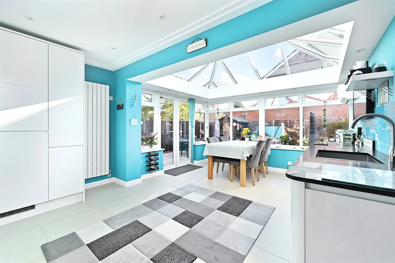 Twisell Thorne, Church Crookham, Fleet, Hampshire, GU52 0YT, photo 6