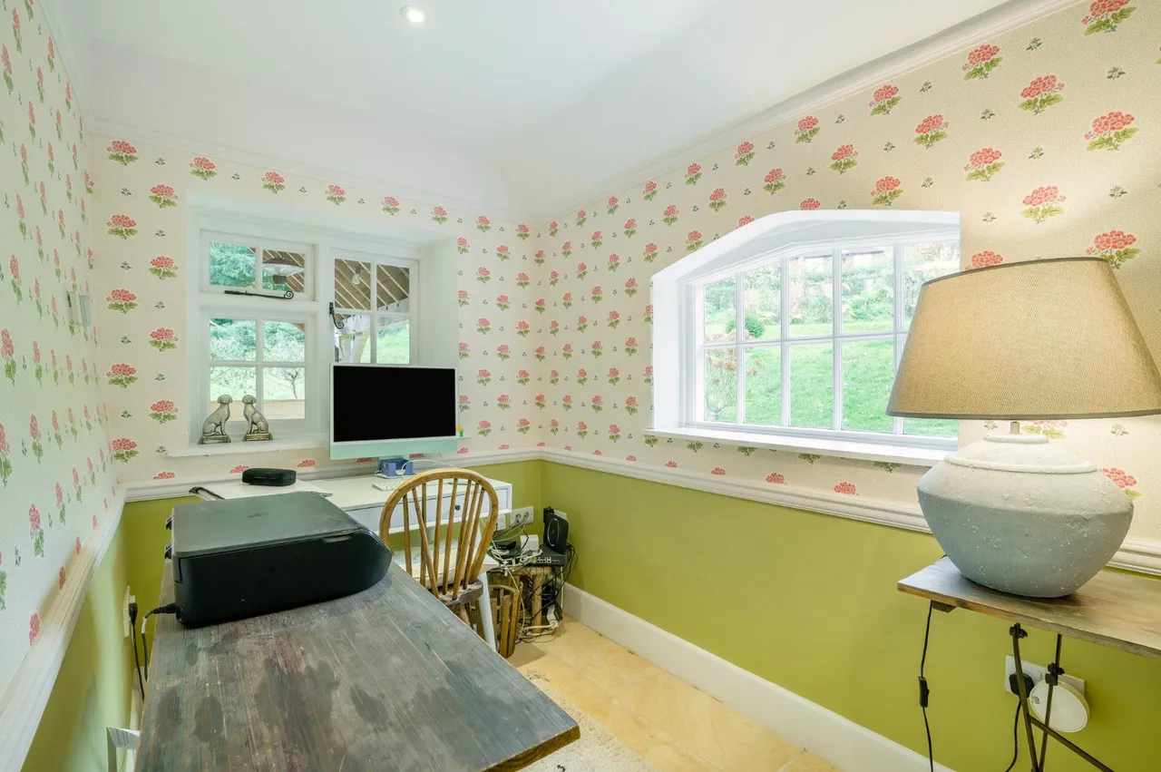 Ebbesbourne Wake, Salisbury, Wiltshire, SP5 5JQ, photo 8