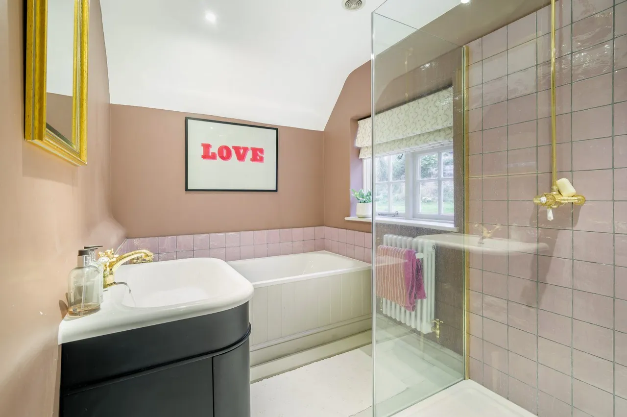 Ebbesbourne Wake, Salisbury, Wiltshire, SP5 5JQ, photo 11