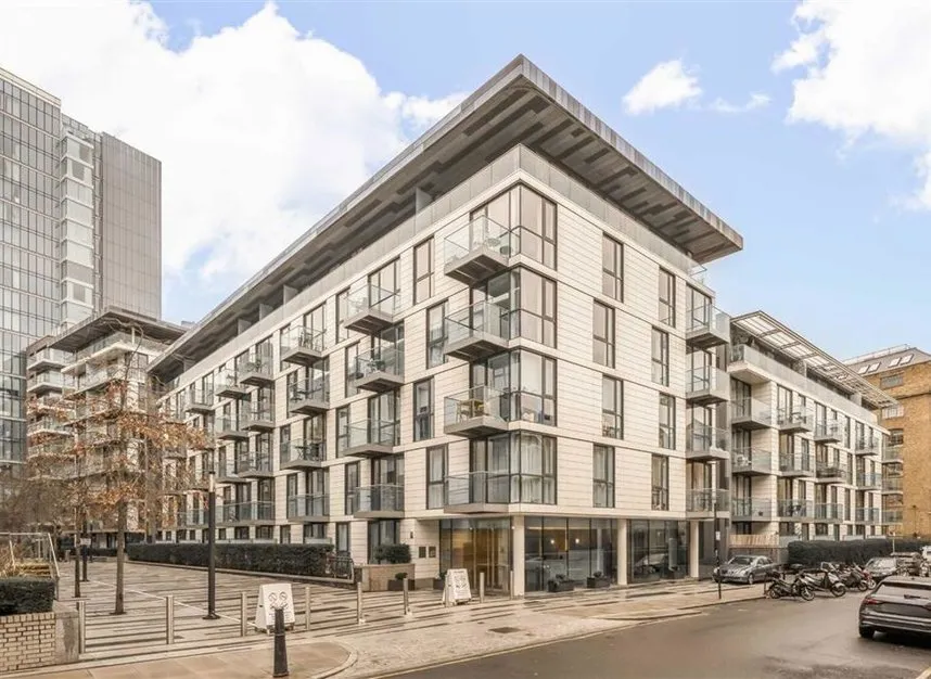 2 bed flat for sale — Times Square, Aldgate East, E1
