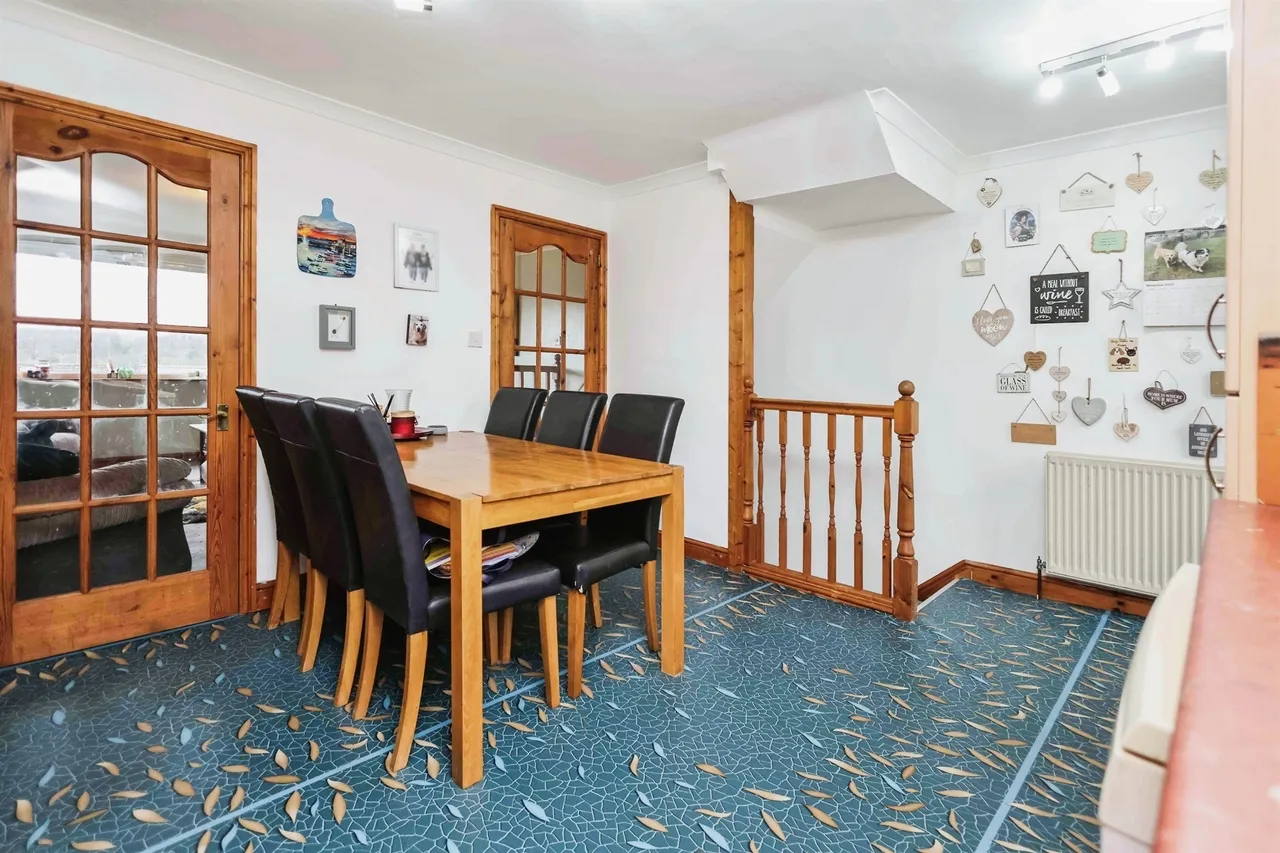 Hunnington Crescent, Halesowen, photo 11