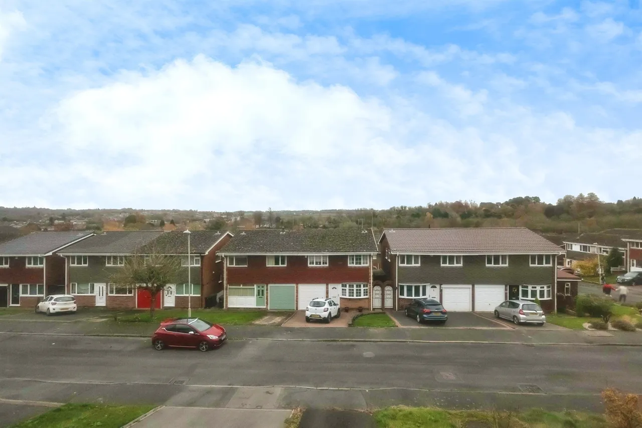 Hunnington Crescent, Halesowen, photo 10