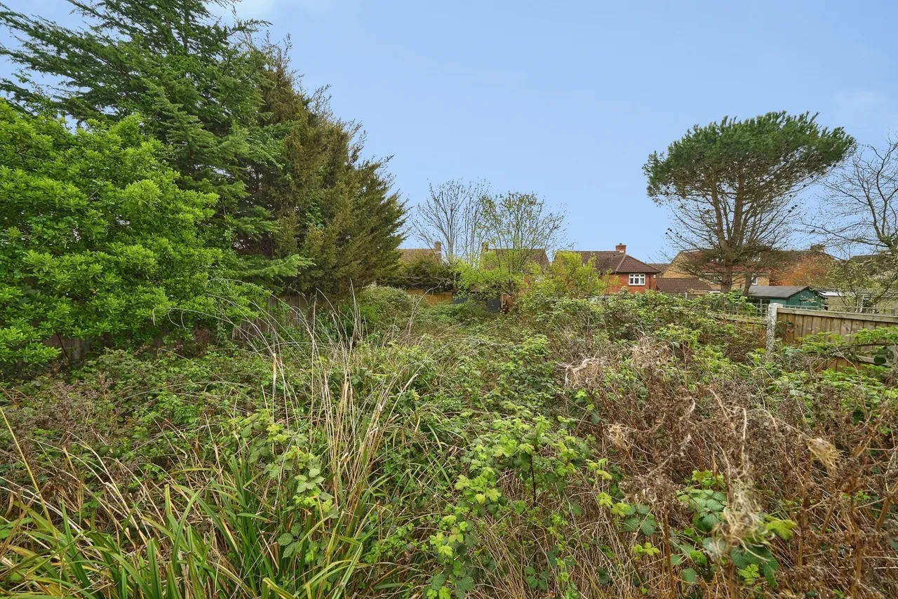 Roding Lane North, Woodford Green, IG8, photo 14