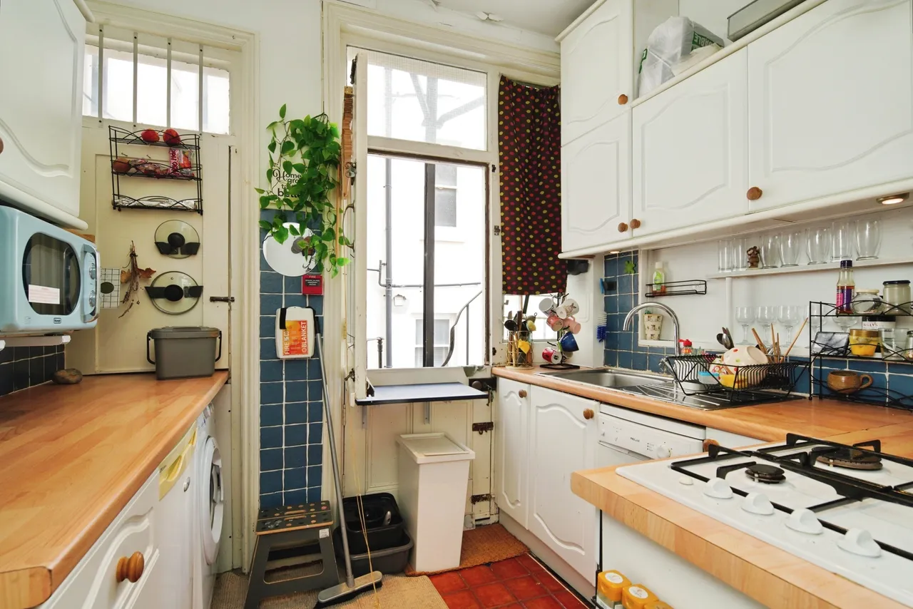 18-19 Adelaide Crescent, Hove, photo 8