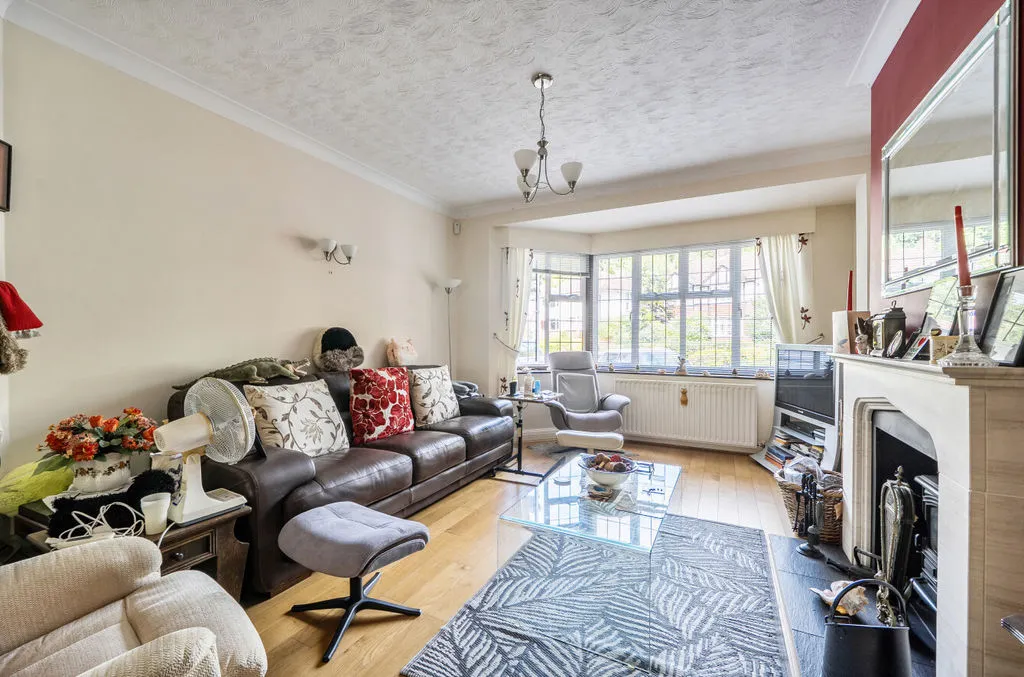 Old Lodge Lane, Purley CR8 4AN, photo 3
