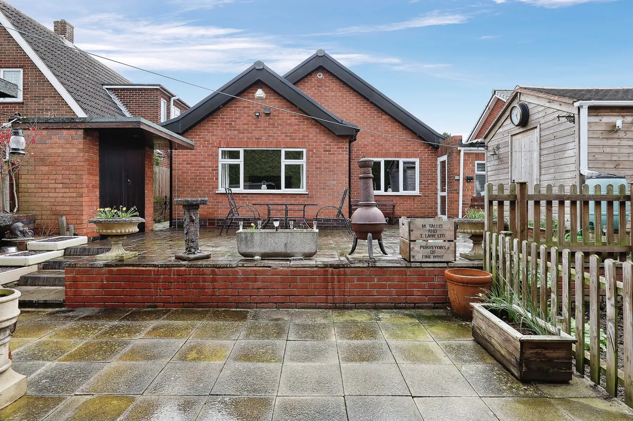 Cale Close, Tamworth, Staffordshire, B77, photo 14