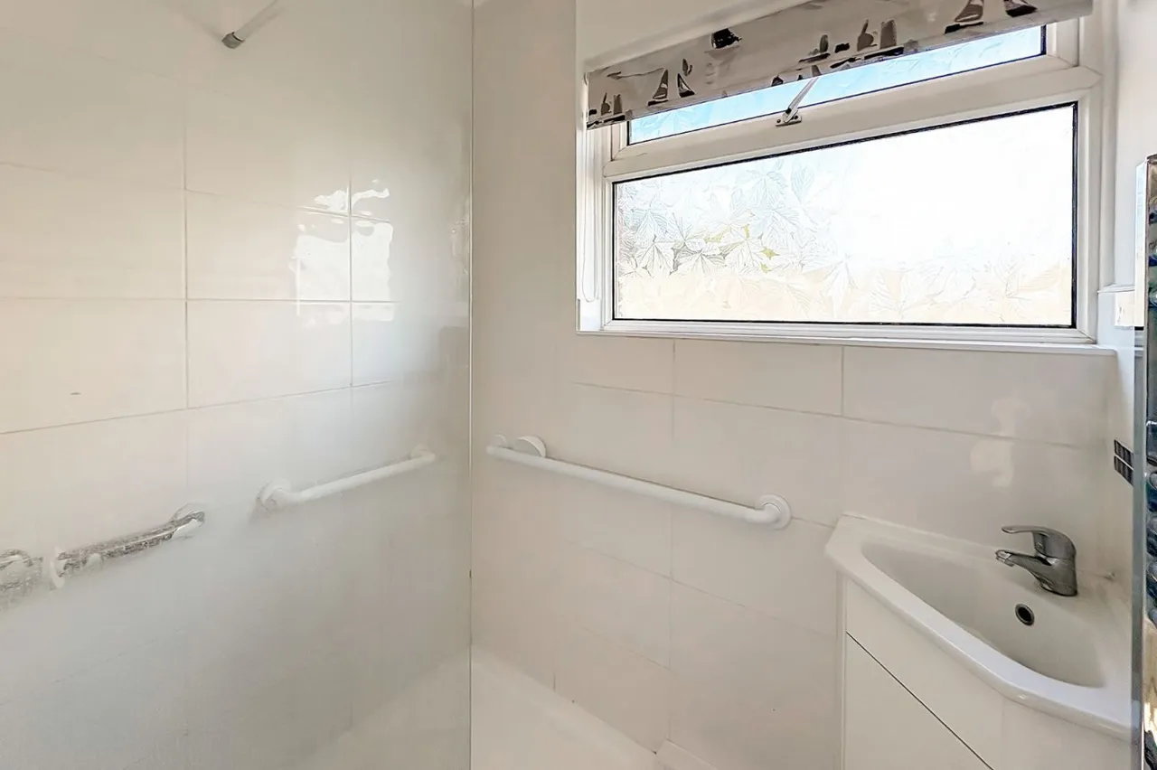 East Preston, BN16, photo 9