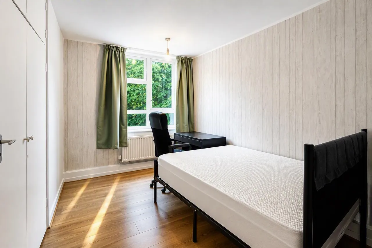 Este Road, London, SW11, photo 6