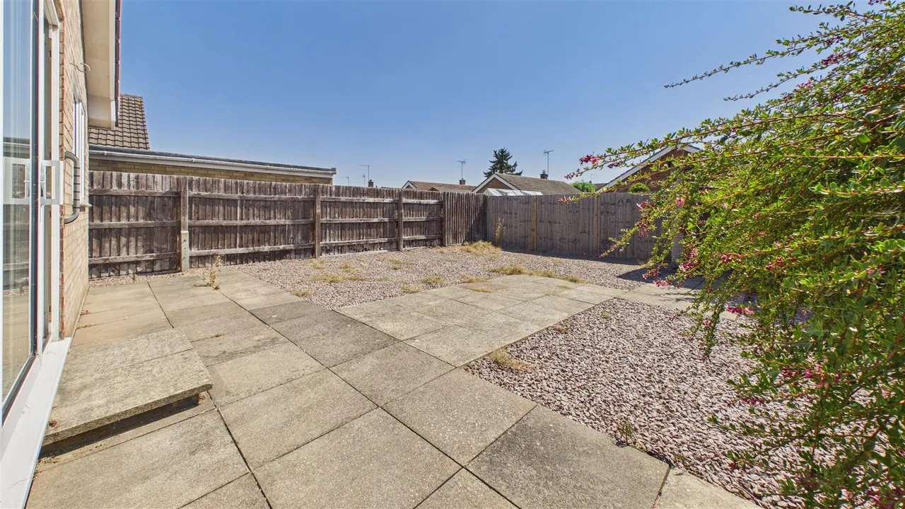 Torfrida Drive, Bourne, photo 6
