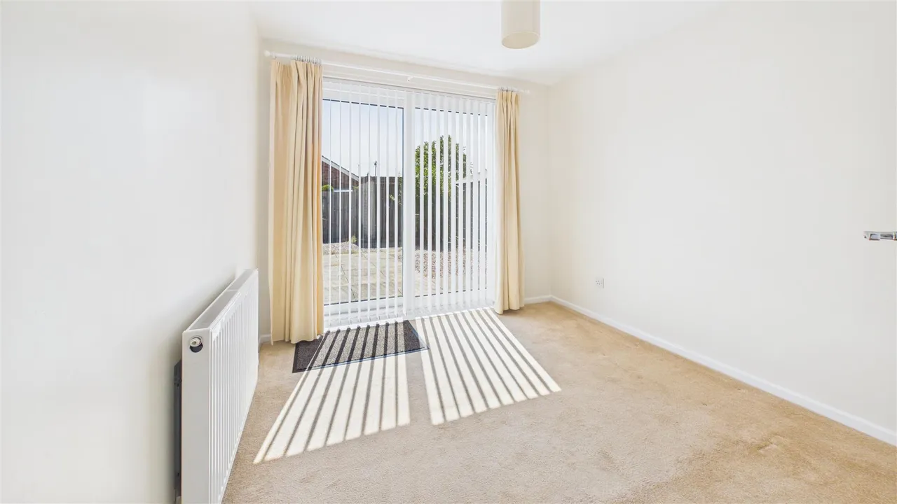 Torfrida Drive, Bourne, photo 4