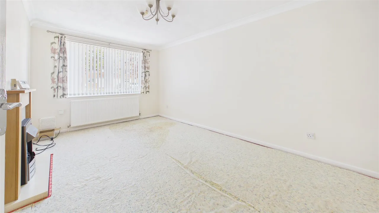 Torfrida Drive, Bourne, photo 9