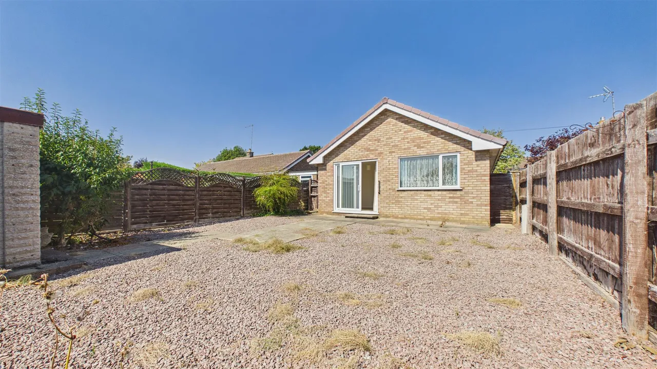 Torfrida Drive, Bourne, photo 14