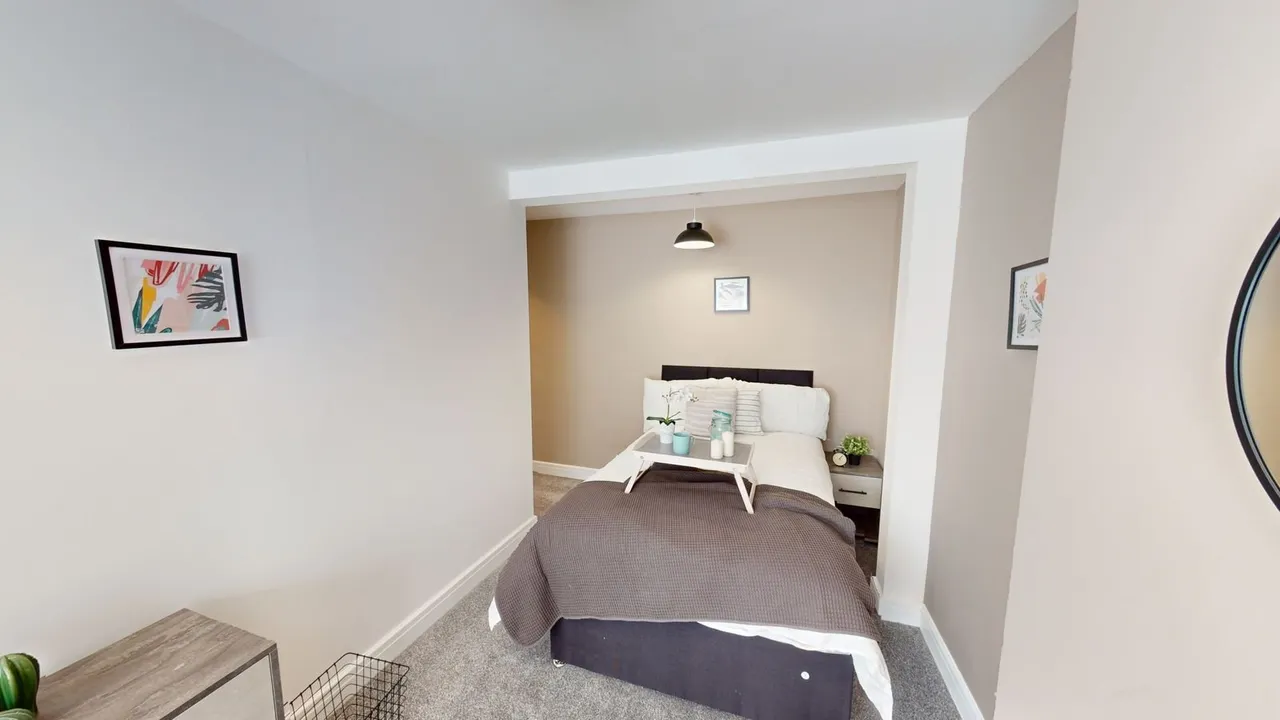 Harrington Drive, Nottingham, NG7, photo 17