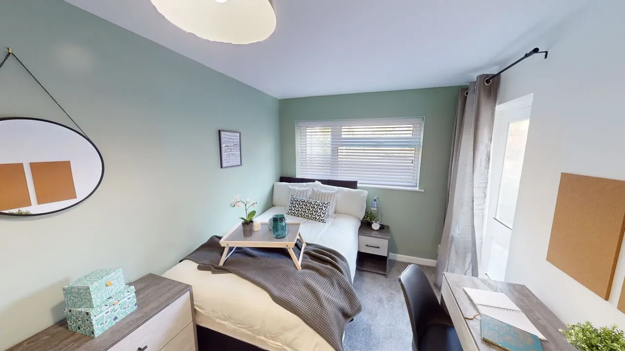 Harrington Drive, Nottingham, NG7, photo 12