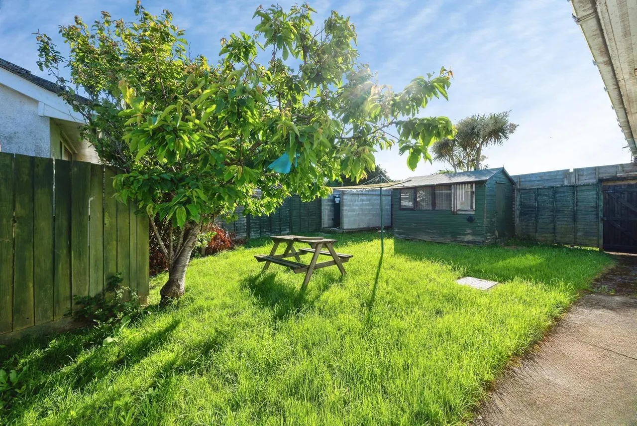 Primrose Drive, St. Merryn, PL28, photo 17