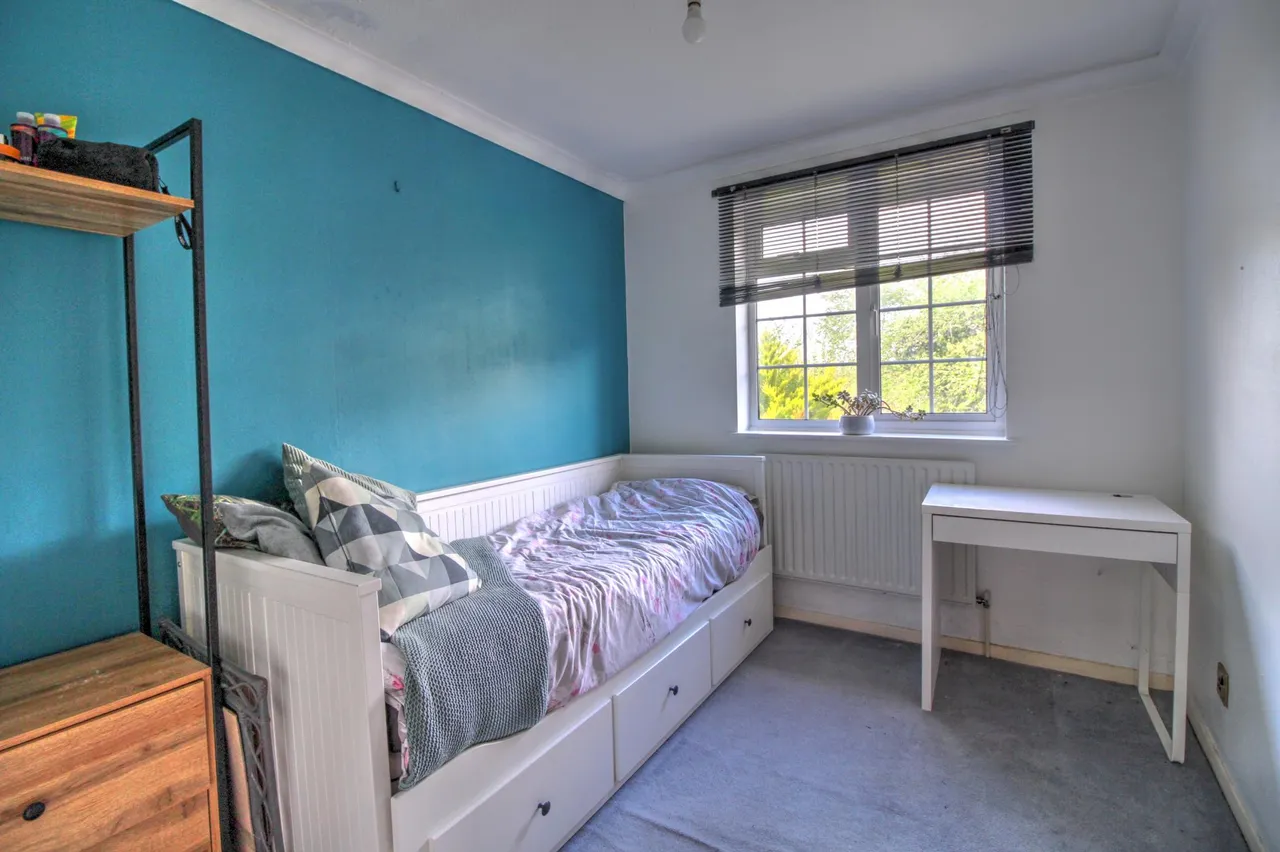 Lenham Close, Wokingham, RG41, photo 8