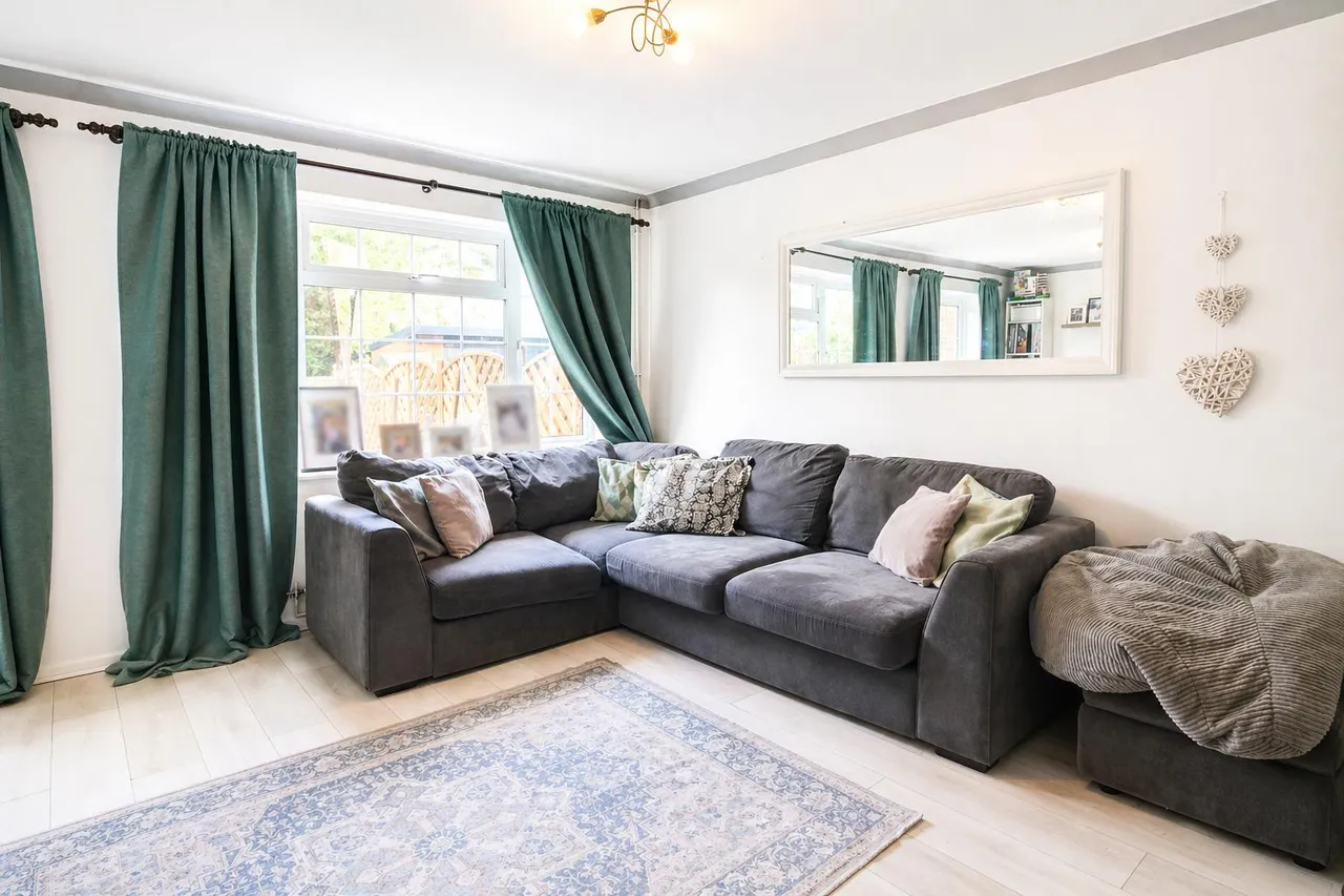 Lenham Close, Wokingham, RG41, photo 4