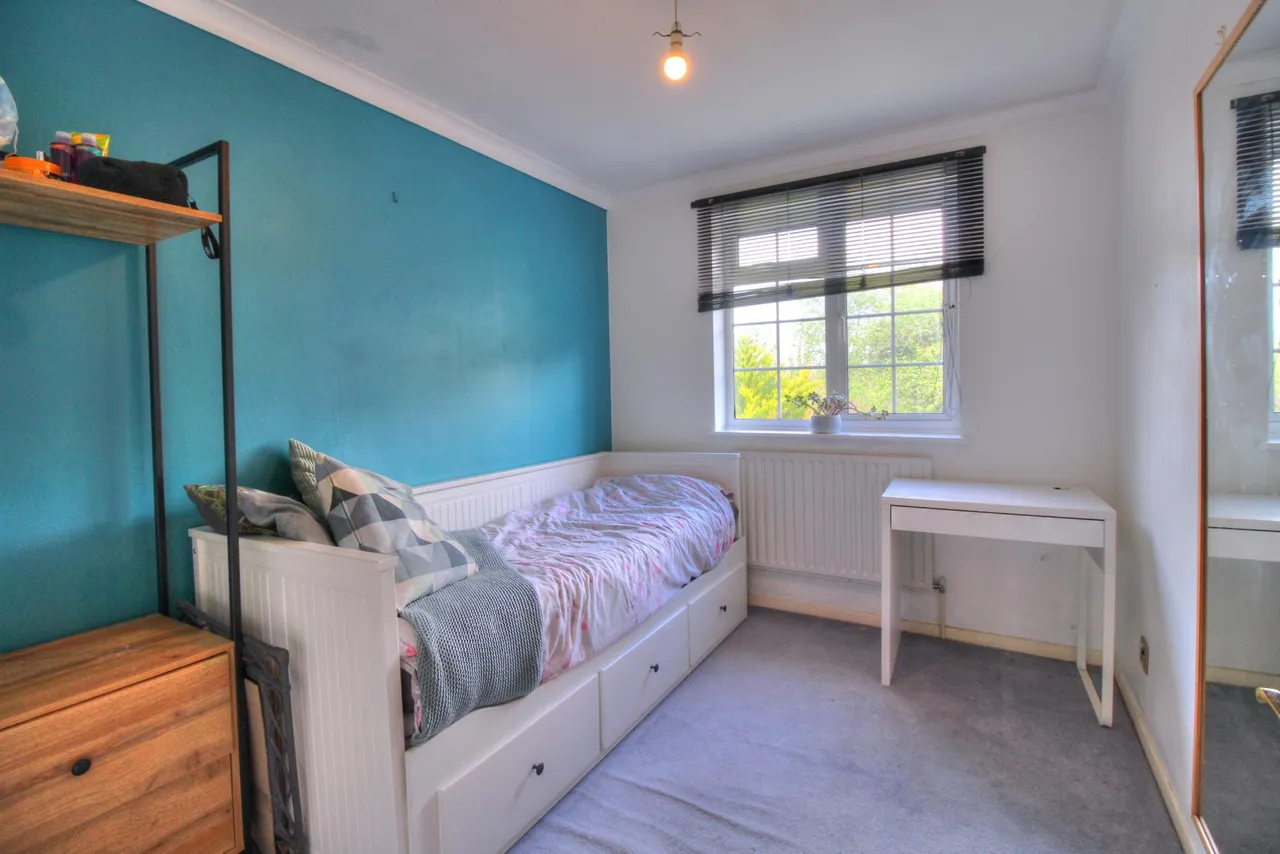 Lenham Close, Wokingham, RG41, photo 9
