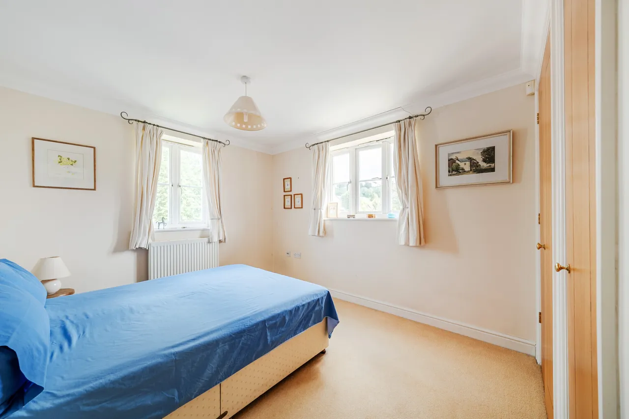 London Road, Marlborough, SN8, photo 9
