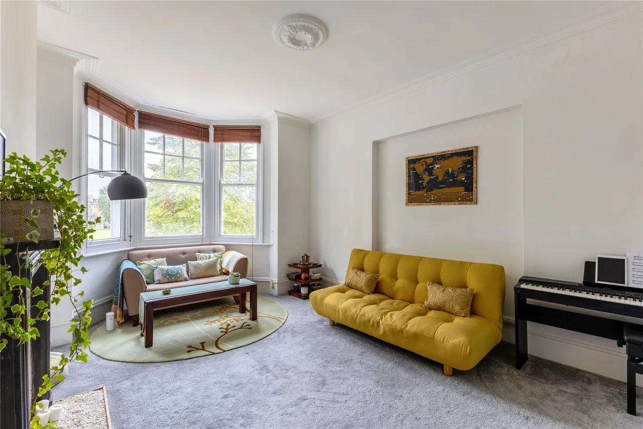 Sutton Lane North, London, W4, photo 4