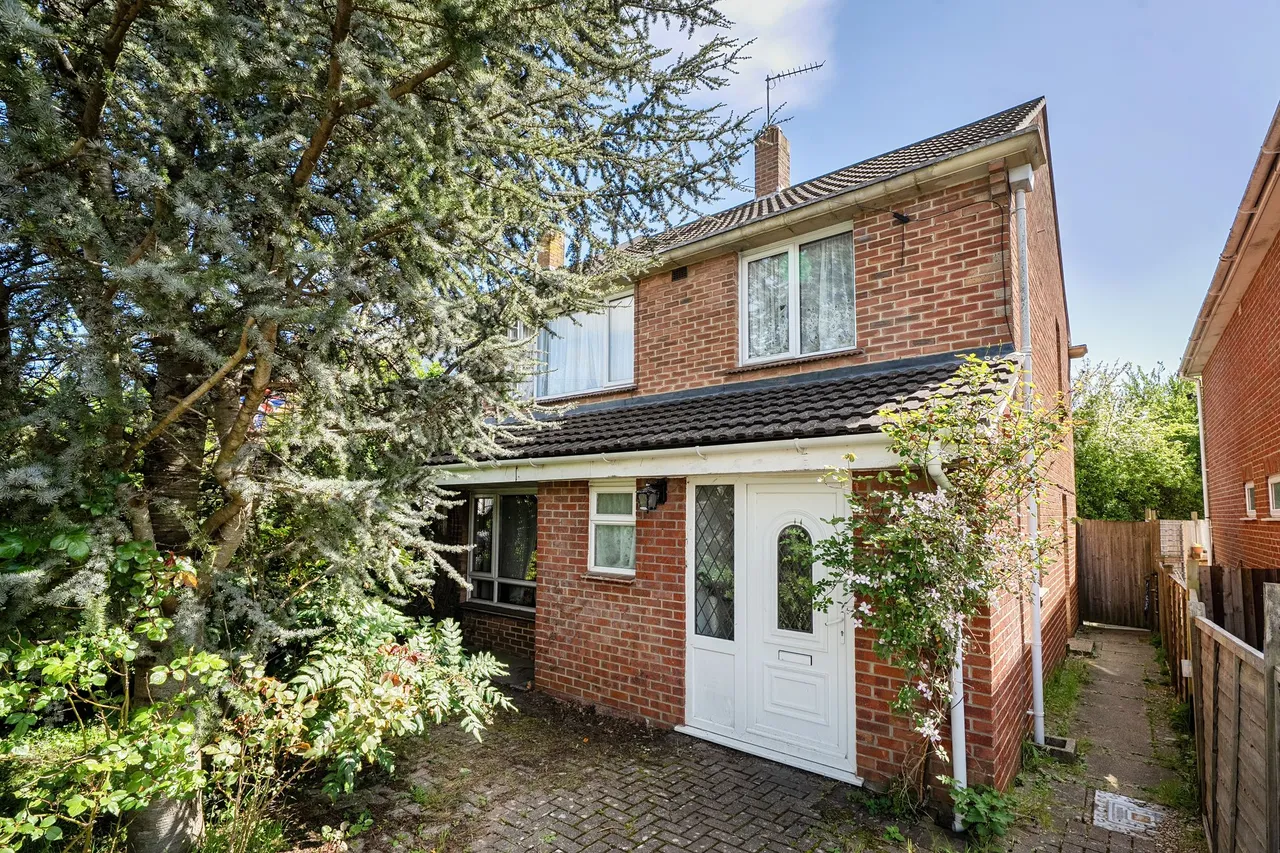 3 bed property for sale, Racton Road, Emsworth, PO10