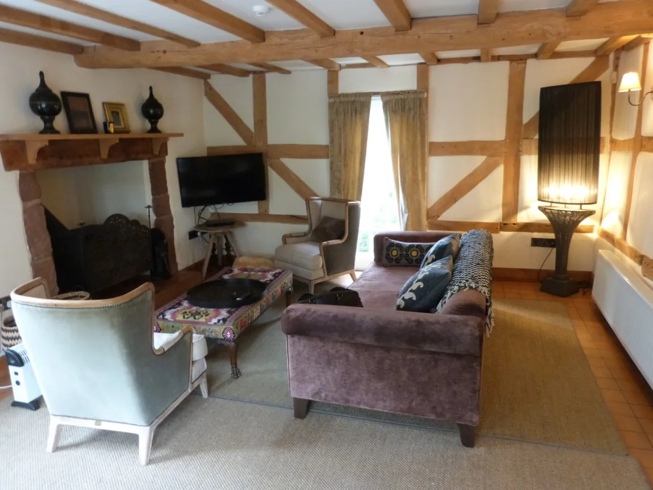 Near Ombersley, WR9, photo 4