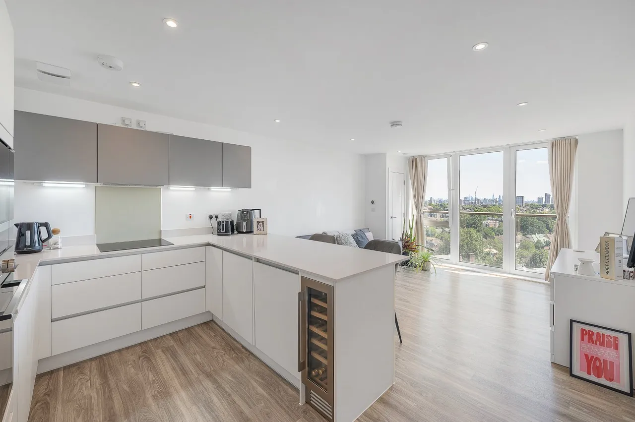 2 bed flat for sale — Beaumont Road, Southfields, SW19