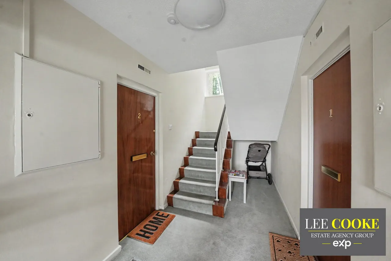 Off Newbridge Crescent, Tettenhall, WV6, photo 4