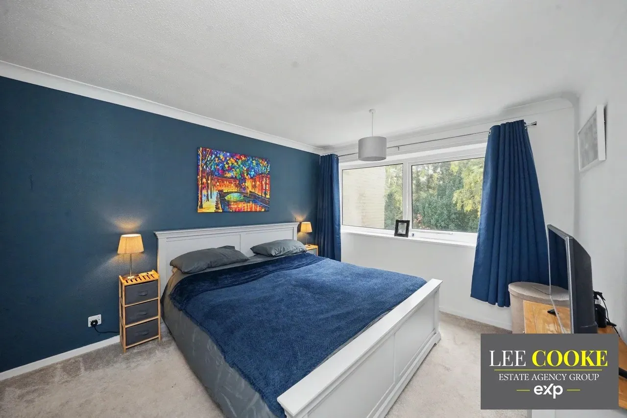 Off Newbridge Crescent, Tettenhall, WV6, photo 14