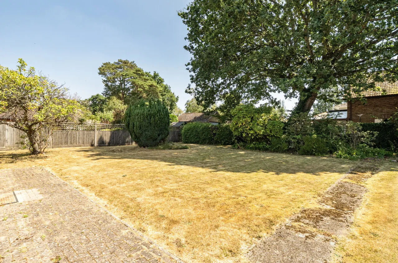 Firgrove Road, North Baddesley, SO52, photo 11