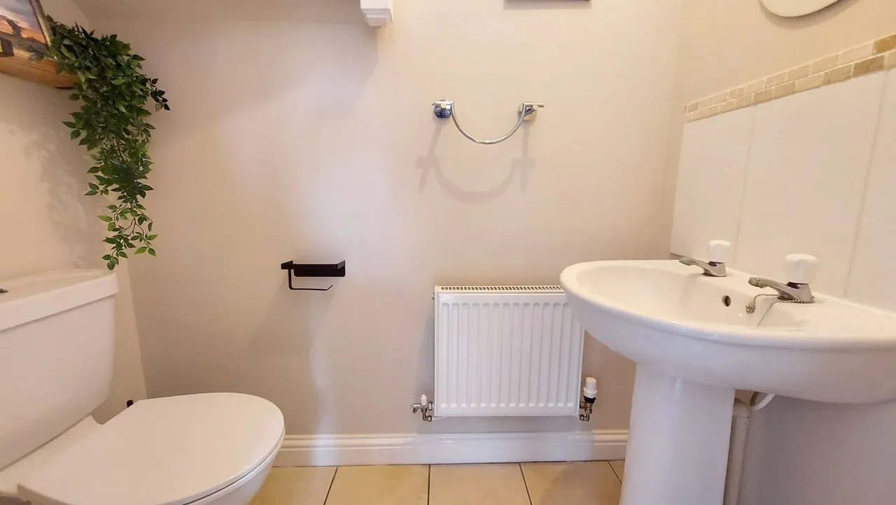 Kestrel Drive, Bourne, PE10, photo 12