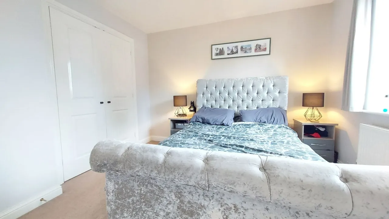 Kestrel Drive, Bourne, PE10, photo 11