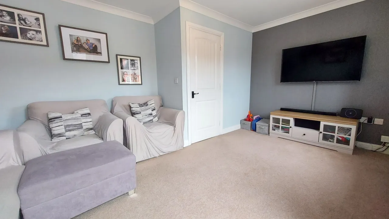 Kestrel Drive, Bourne, PE10, photo 8
