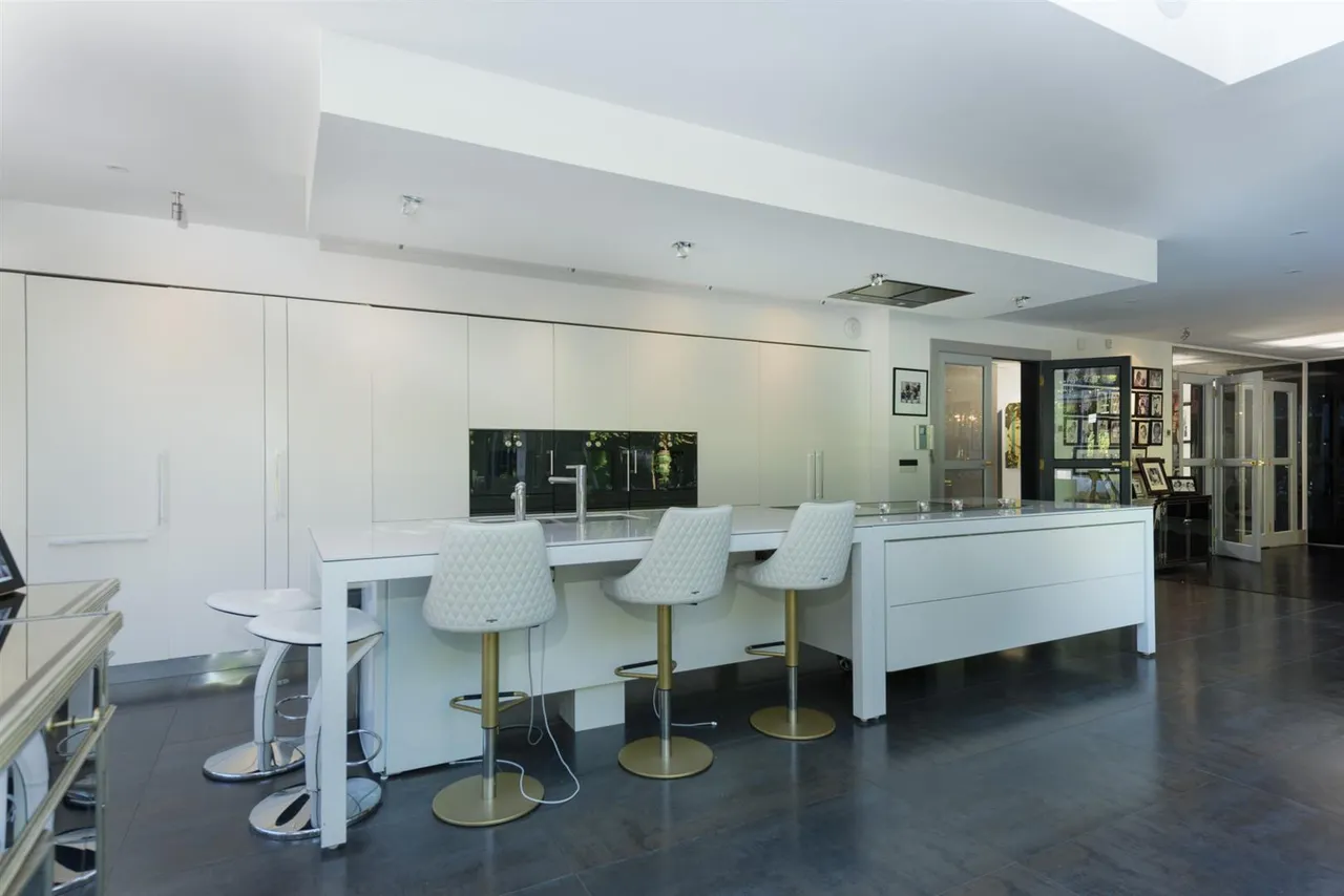 Cricket Ground Road, Chislehurst, photo 9