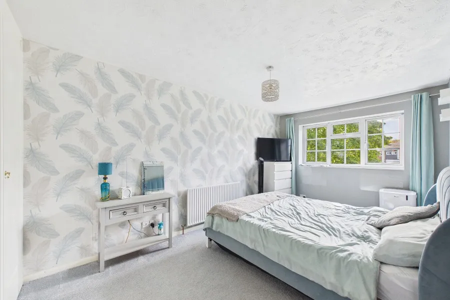 Southwark Close, Yateley, GU46, photo 7