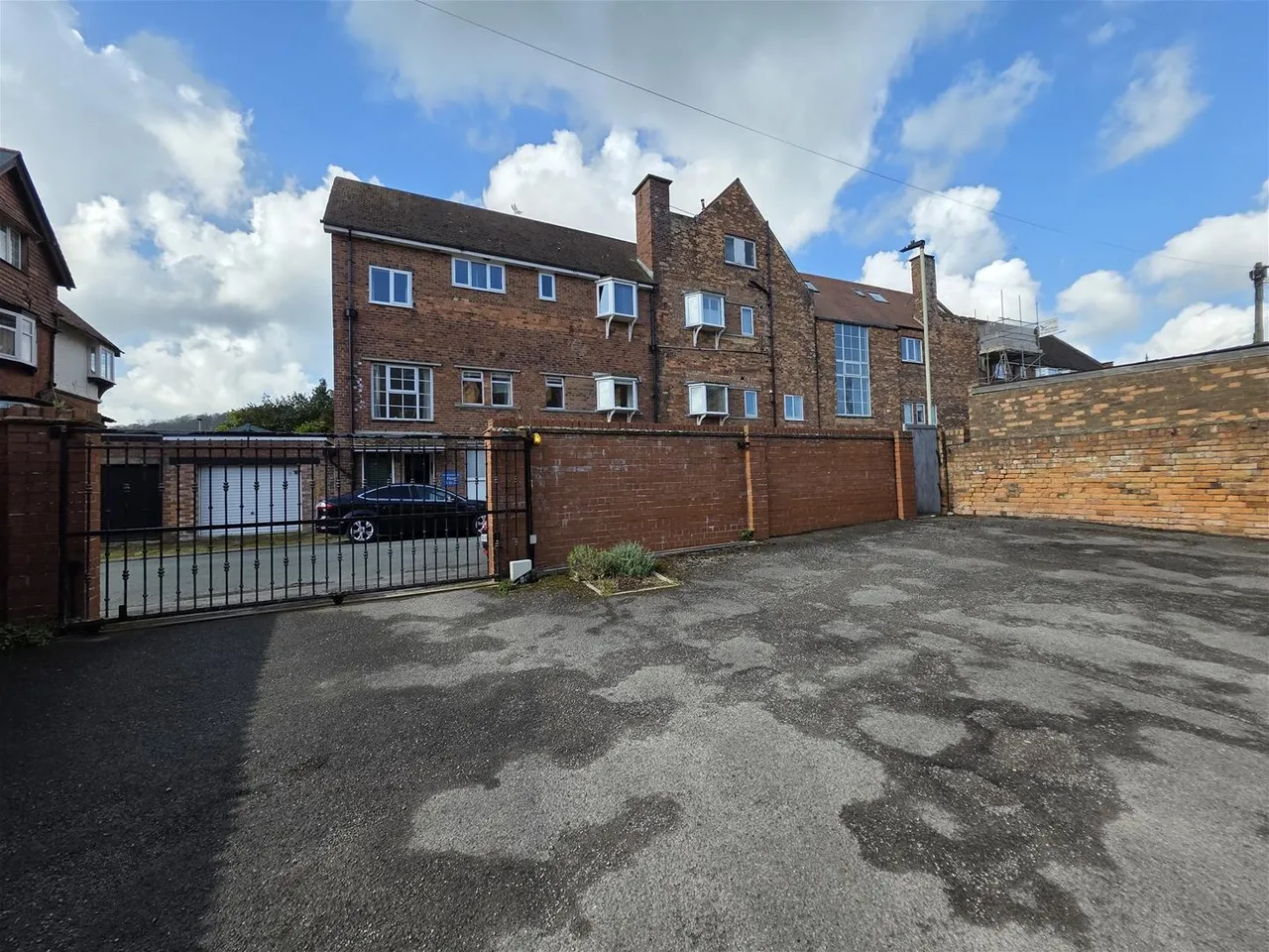 Belvedere Place, Scarborough YO11 2QX, photo 19