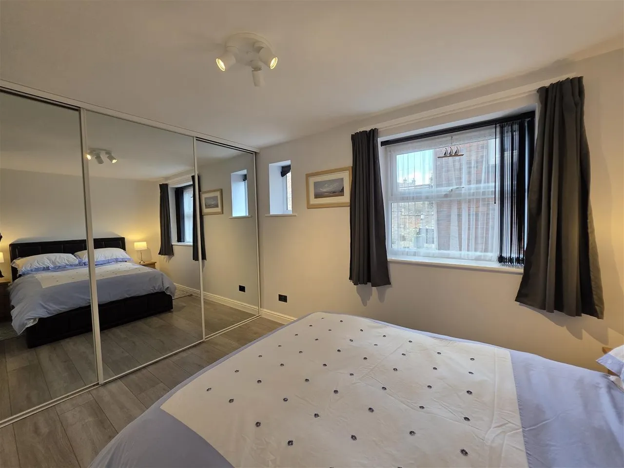 Belvedere Place, Scarborough YO11 2QX, photo 8