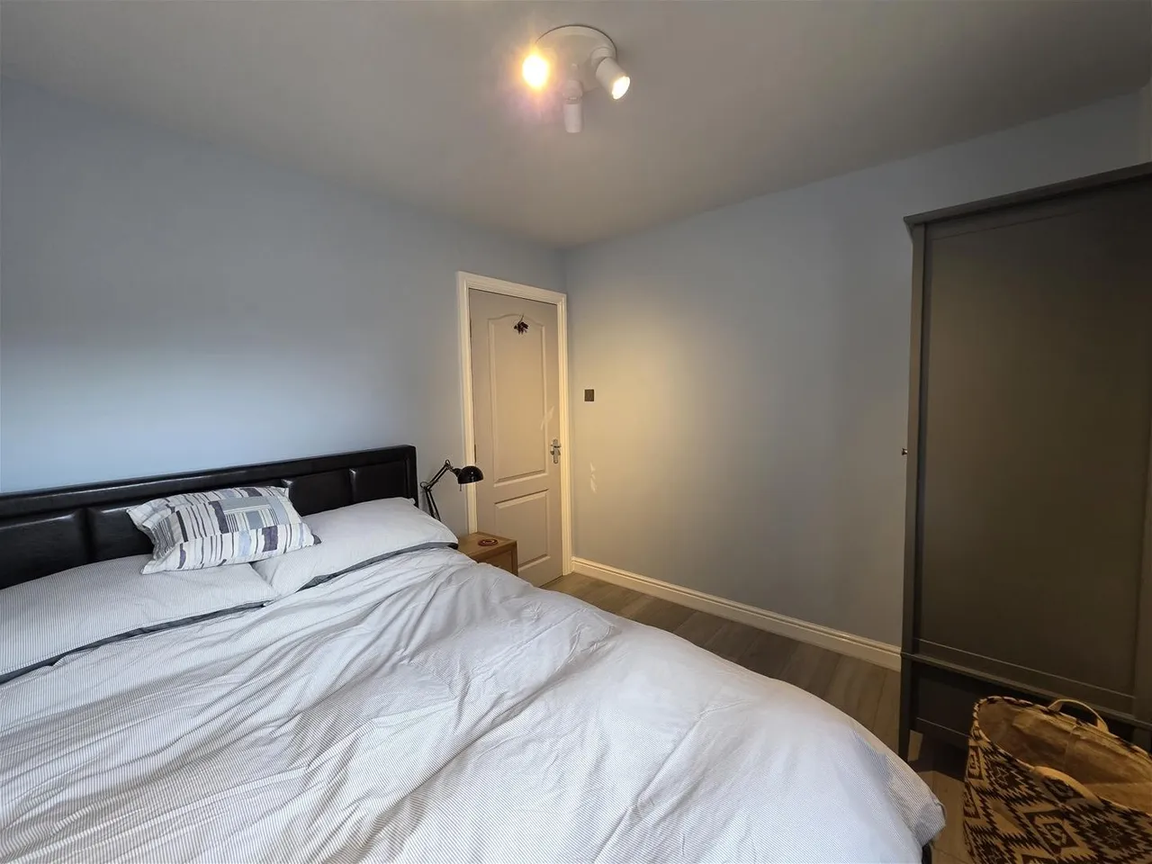 Belvedere Place, Scarborough YO11 2QX, photo 12