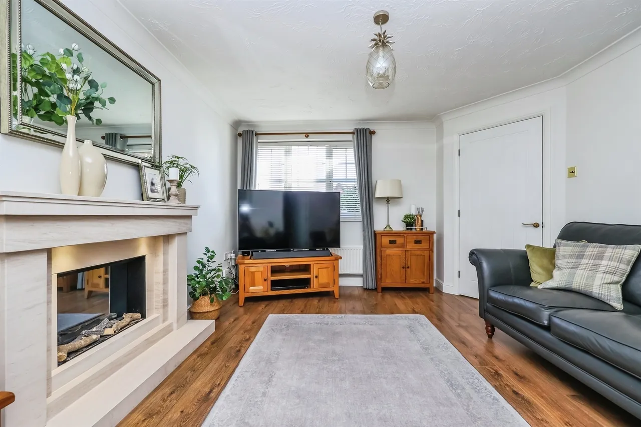 Sparrow Close, Ilkeston, DE7, photo 11