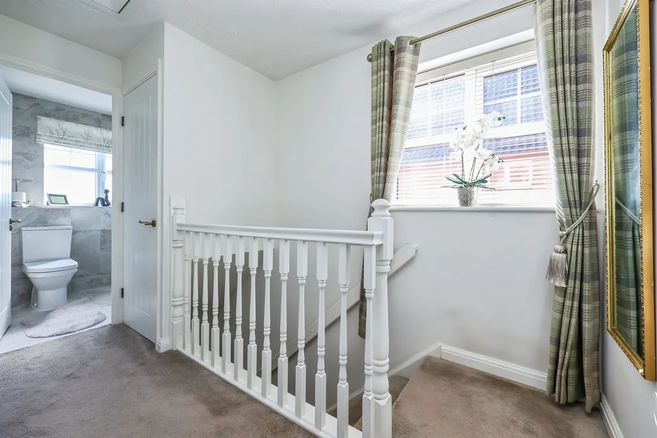 Sparrow Close, Ilkeston, DE7, photo 16