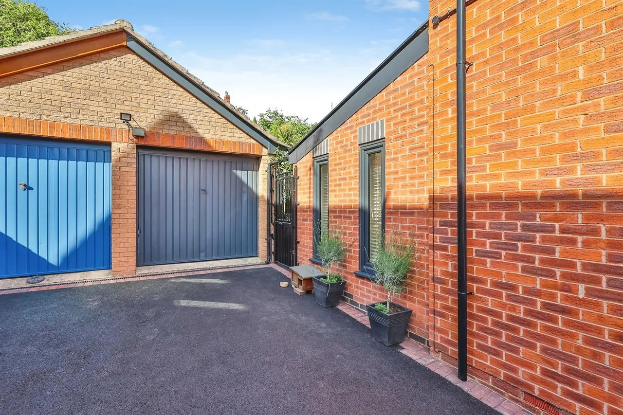 Sparrow Close, Ilkeston, DE7, photo 29