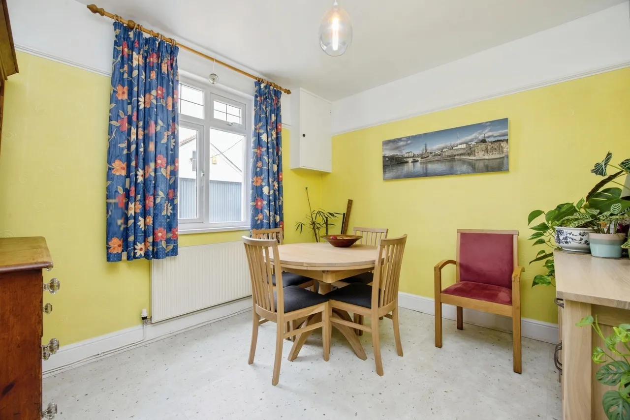 Southbourne Road, St. Austell, PL25, photo 6