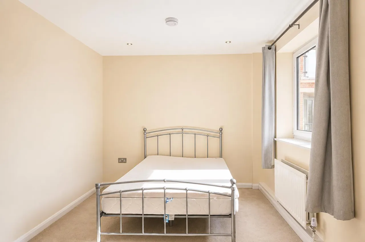 Upper Richmond Road, Putney, SW15, photo 7
