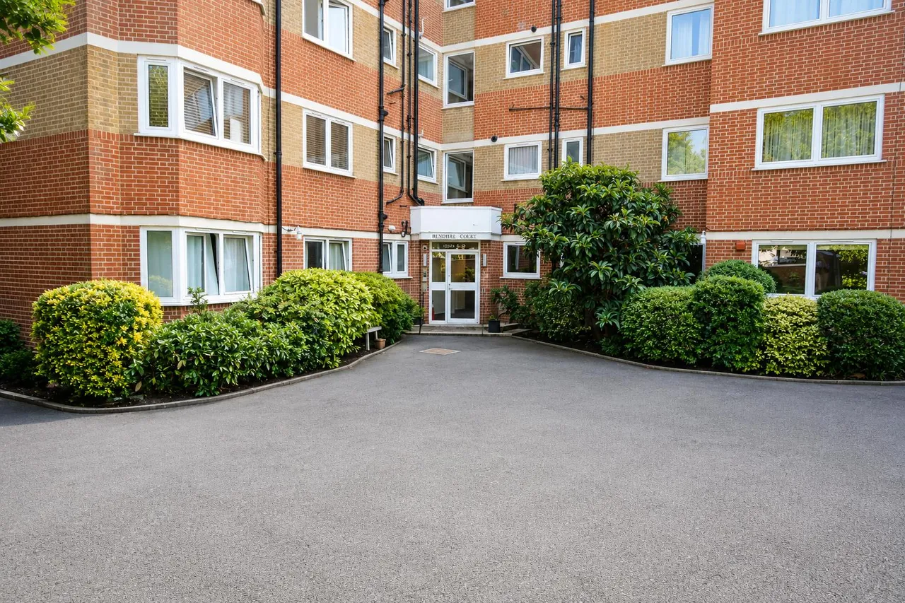 Upper Richmond Road, Putney, SW15, photo 9